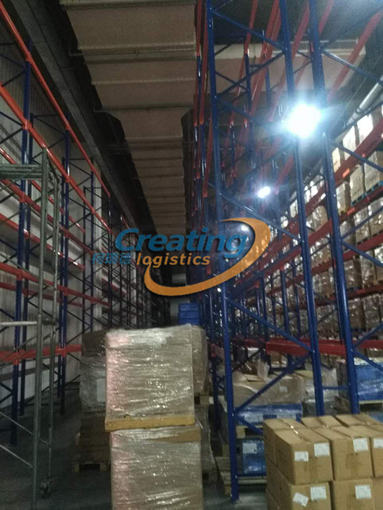 加班加點，上海老客戶貨架順利竣工